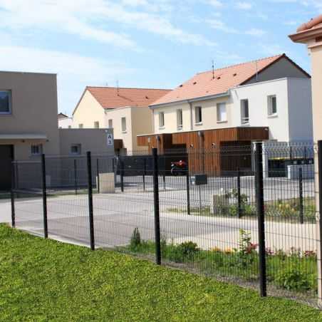 Pose clôture panneau rigide lotissement gris anthracite Pose clôture panneau rigide lotissement gris anthracite
