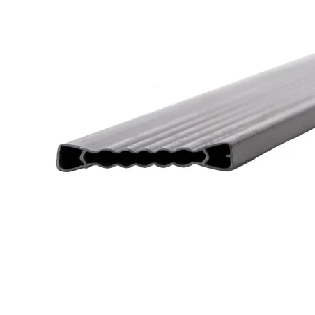 Zoom lattes d'occultation double paroi gris anthracite