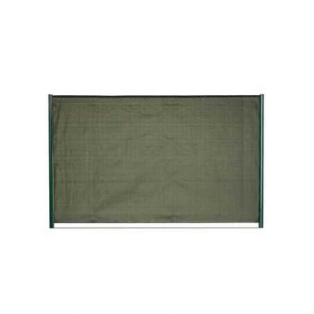 Clôture grillage rigide avec brise-vue rouleau pvc vert - vue intérieure Clôture grillage rigide avec brise-vue rouleau pvc vert - vue intérieure