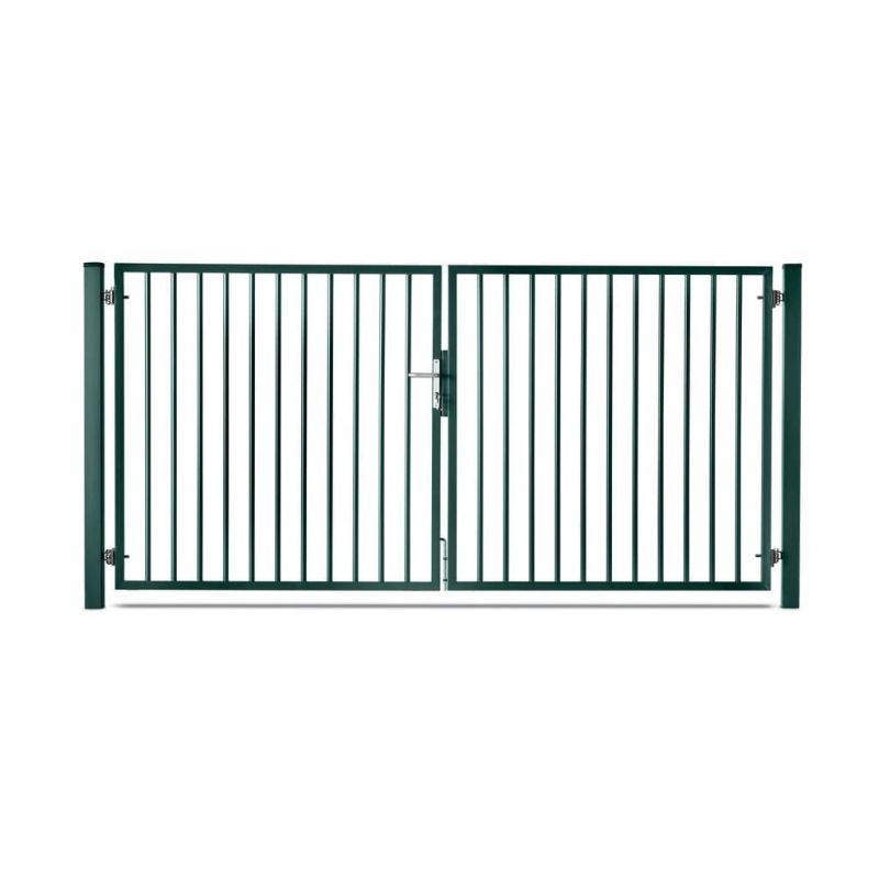 portail barreaudé vert