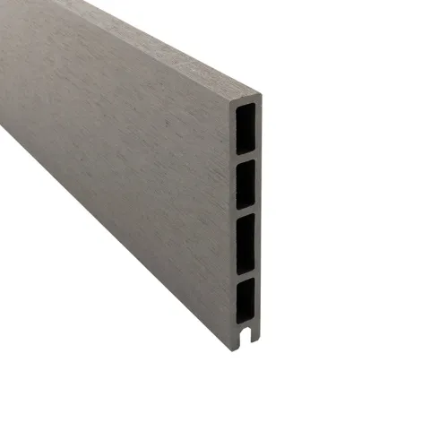 Lame de finition en bois composite gris clair